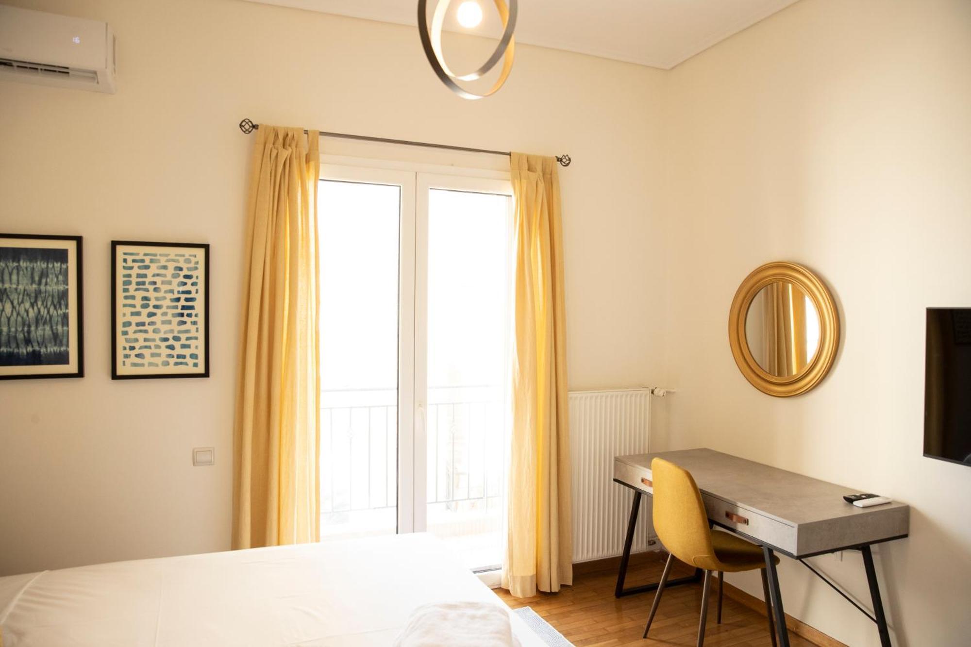 Spacious Glyfada Golf 4Br -Near Beach + Shops Athènes Extérieur photo