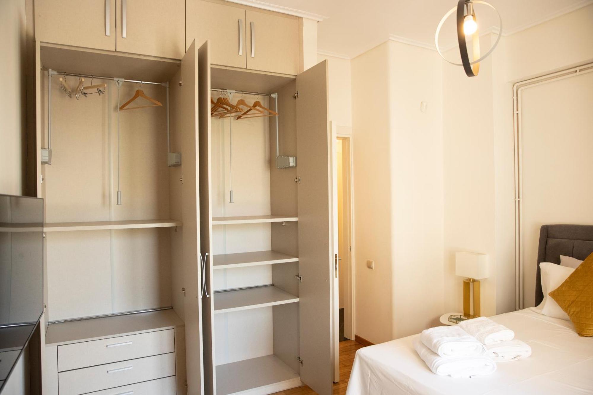 Spacious Glyfada Golf 4Br -Near Beach + Shops Athènes Extérieur photo