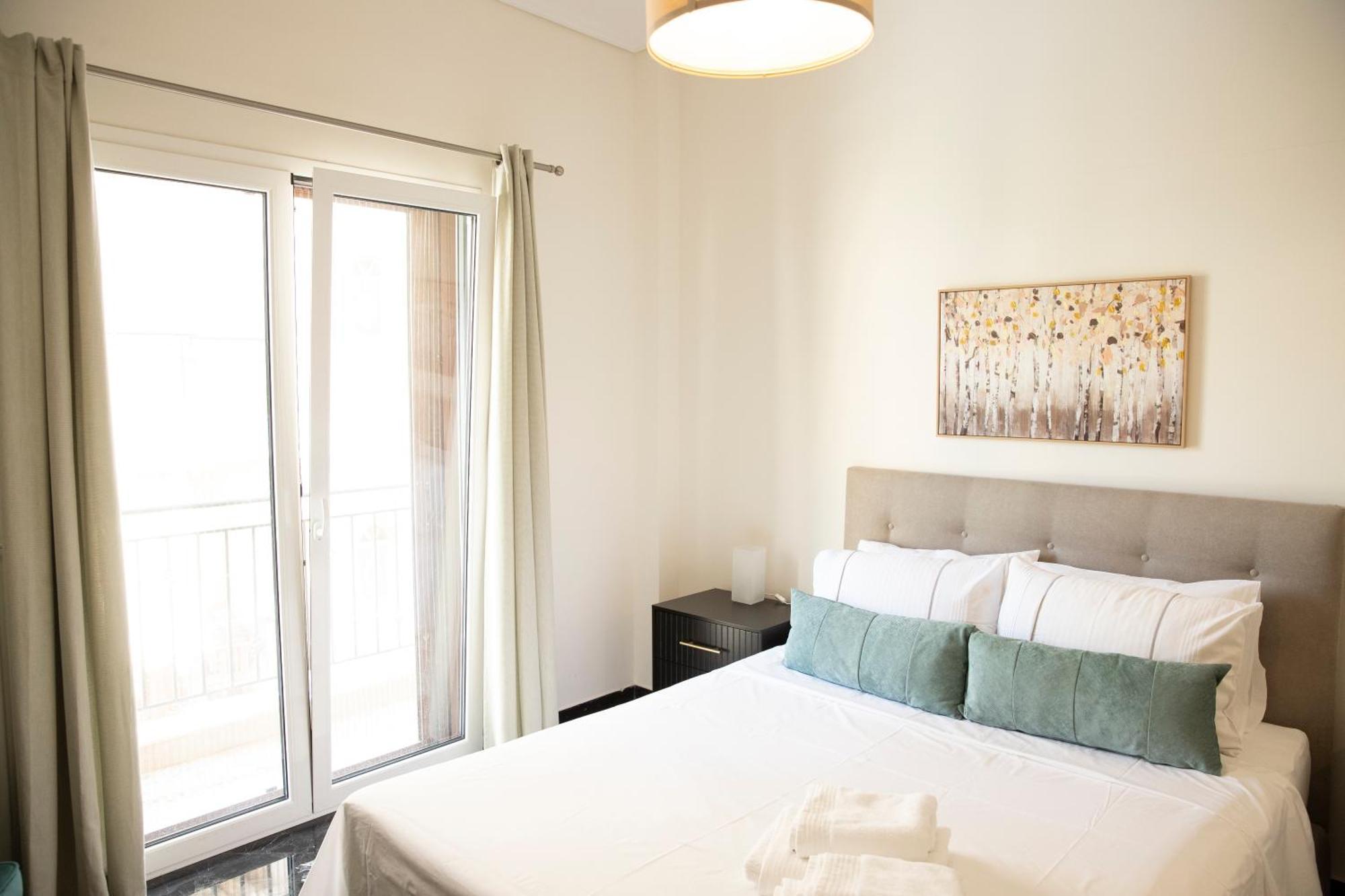 Spacious Glyfada Golf 4Br -Near Beach + Shops Athènes Extérieur photo